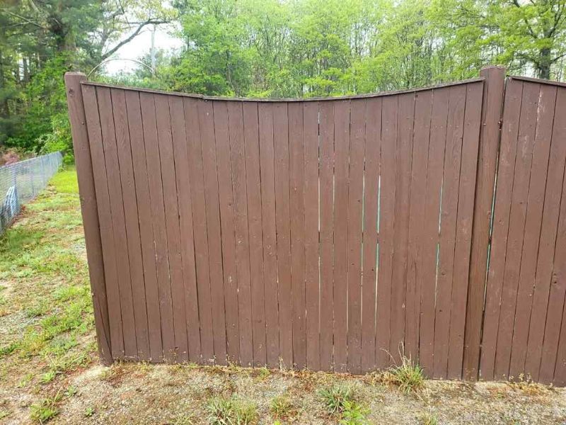 Wood Fencing Contractors Near Me